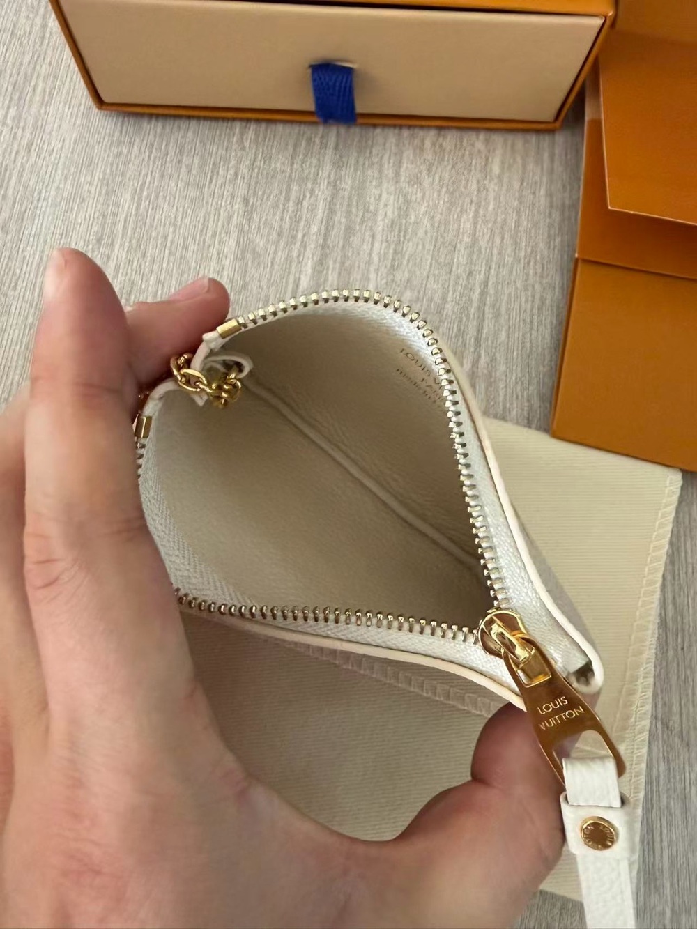 Louis Vuitton Cream Pastel Monogram Key Pouch with Gold Chain - Picture 12 of 15